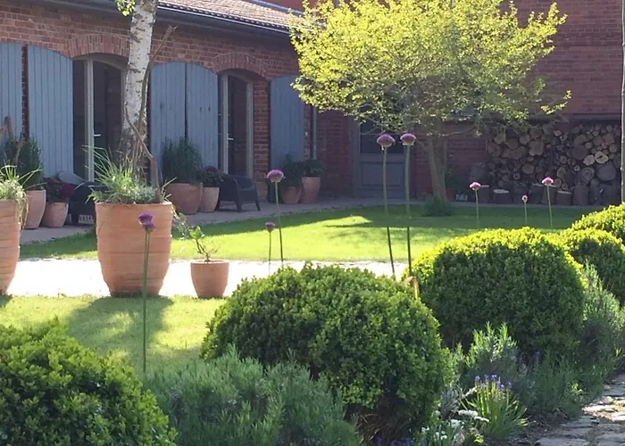 Boutique Apartment In Saal With Garden